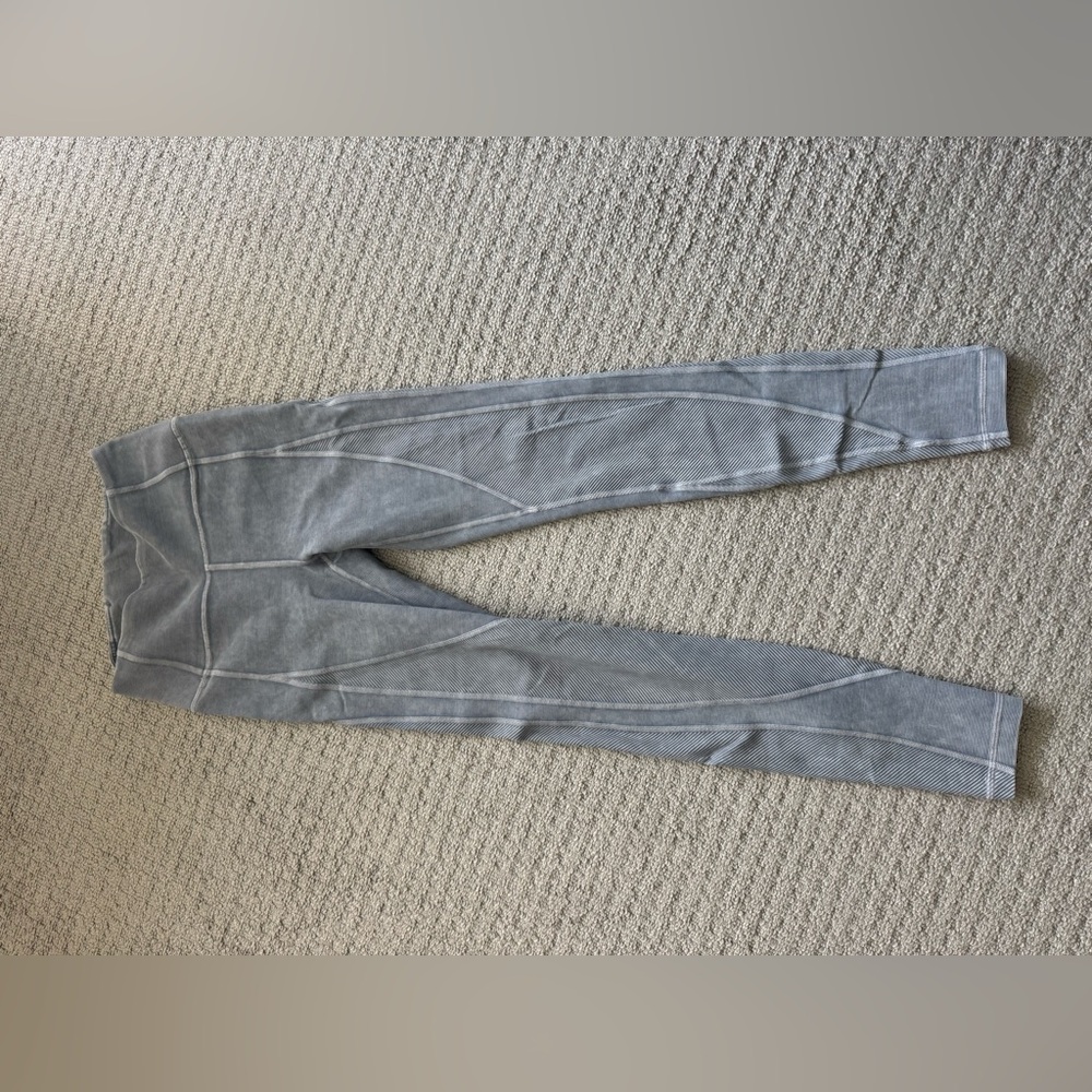 Gray Seam Detail Lulu Leggings